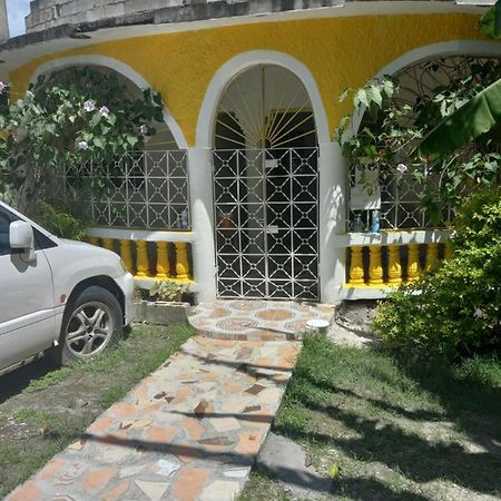 Fay Guest House เนกริล ภายนอก รูปภาพ