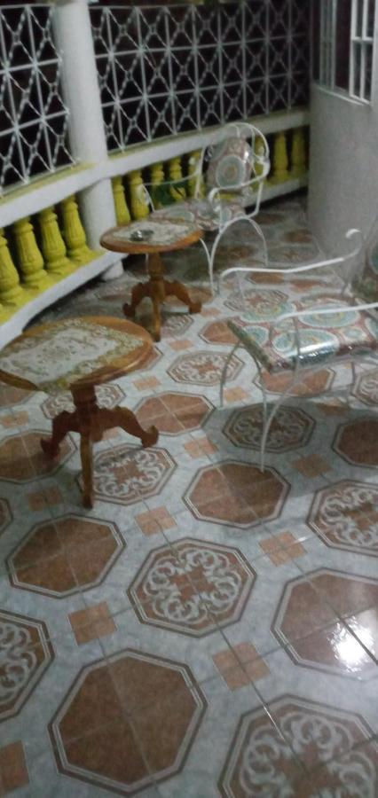Fay Guest House เนกริล ภายนอก รูปภาพ