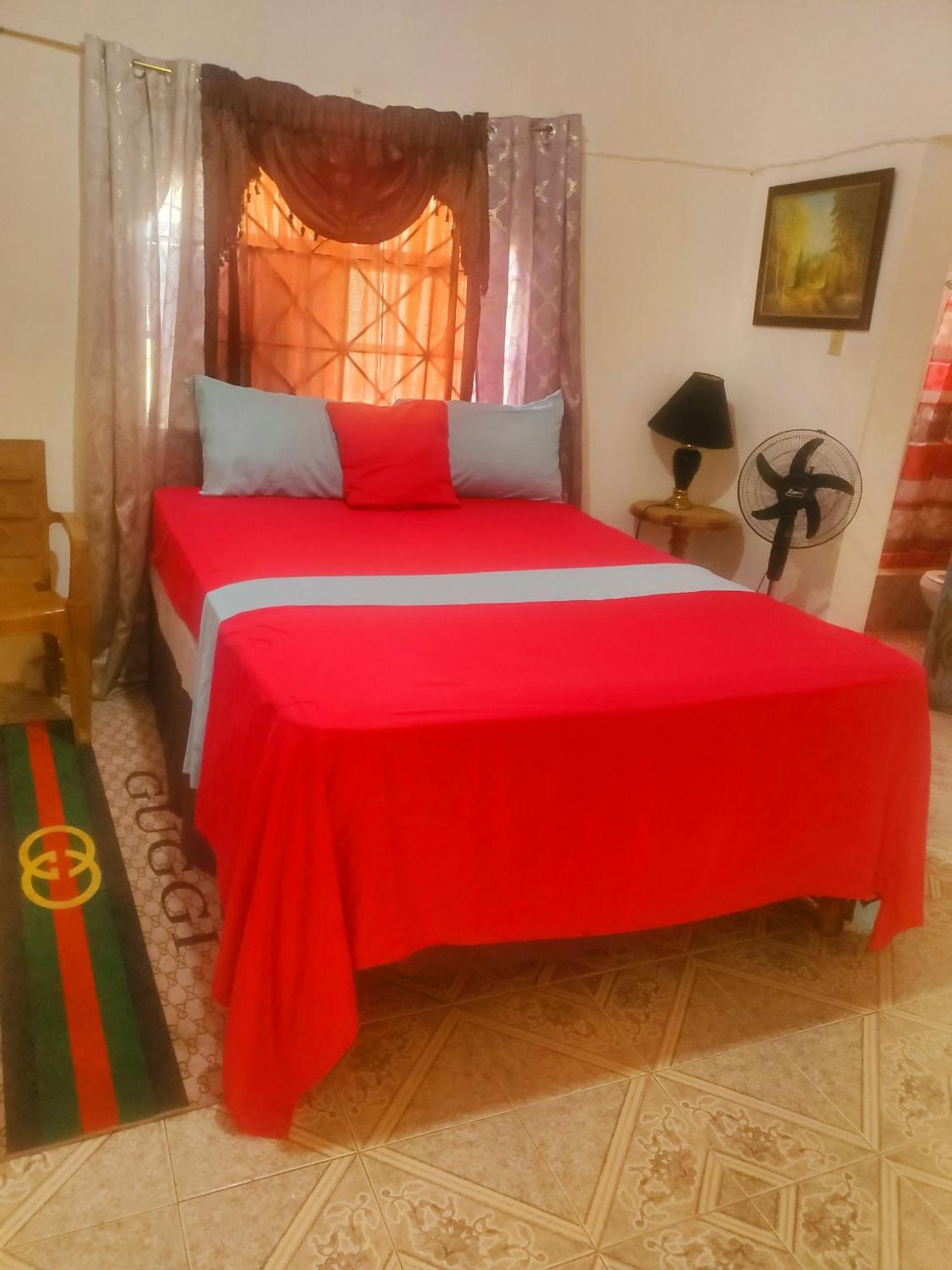 Fay Guest House เนกริล ห้อง รูปภาพ